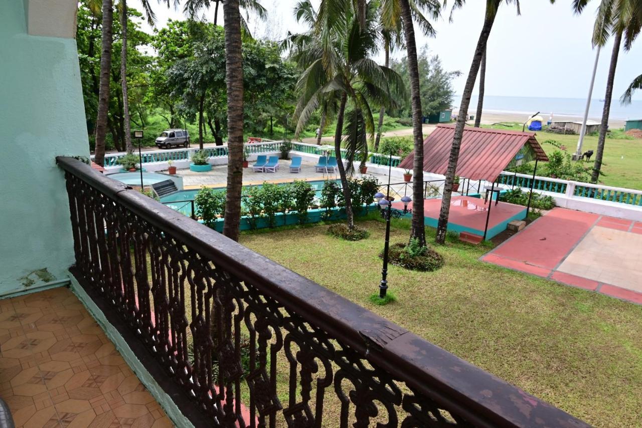Swimsea Beach Resort, A Beach Property Panaji Εξωτερικό φωτογραφία