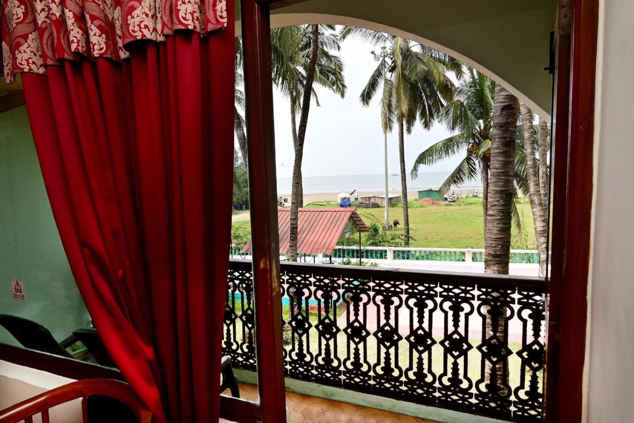 Swimsea Beach Resort, A Beach Property Panaji Εξωτερικό φωτογραφία